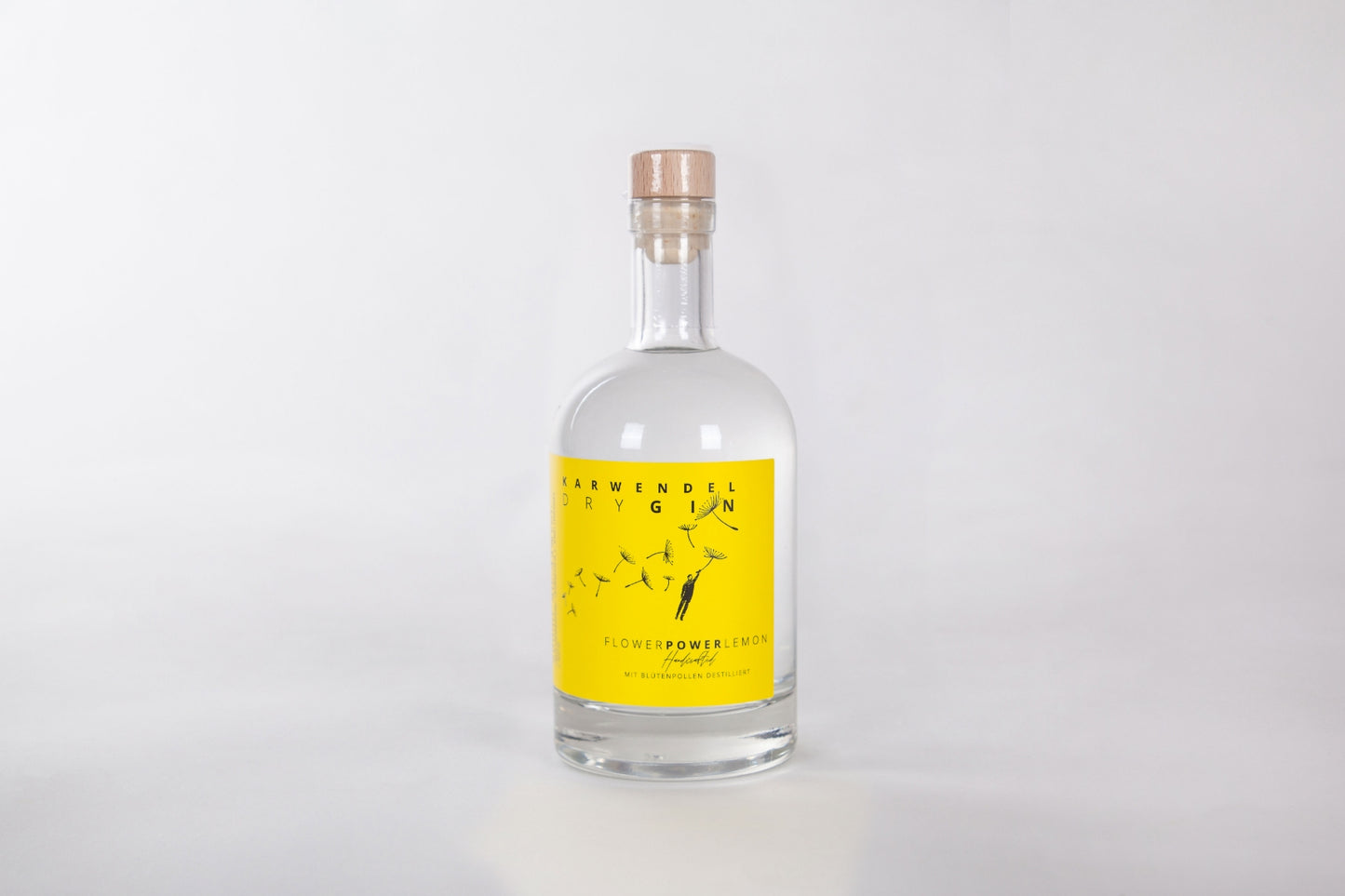 Karwendel Gin Flower Power Lemon der Oberlandbrennerei aus Lenggries